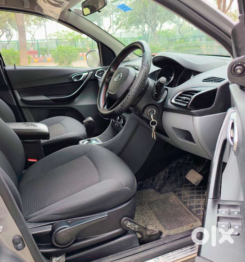 Tata Tigor Xza, 2018, Petrol