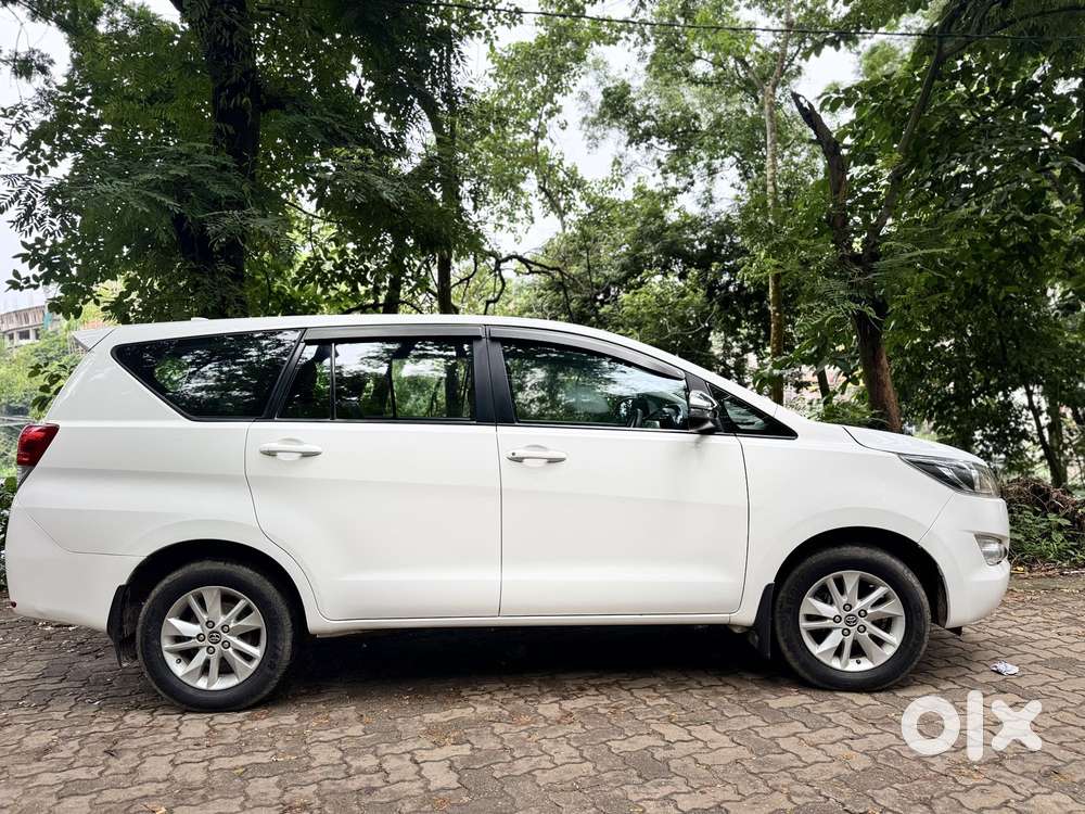 Toyota Innova Crysta 2.4 G Mt, 2018, Diesel