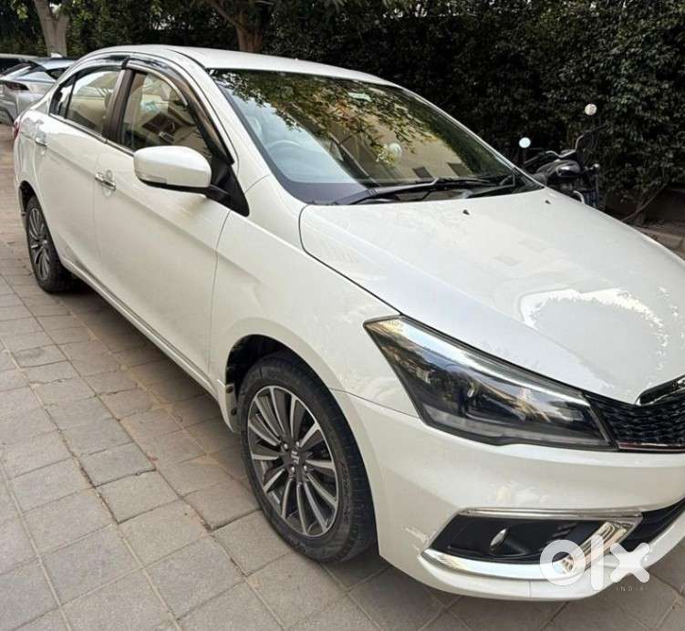 Maruti Suzuki Ciaz Smart Hybrid Alpha , 2022, Petrol