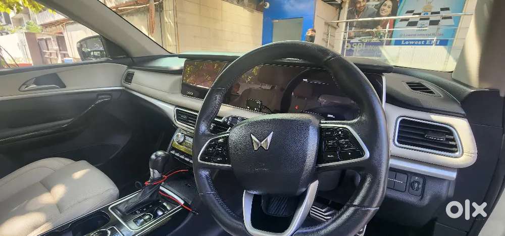 Mahindra Xuv700 2022 Diesel 35500 Km Driven