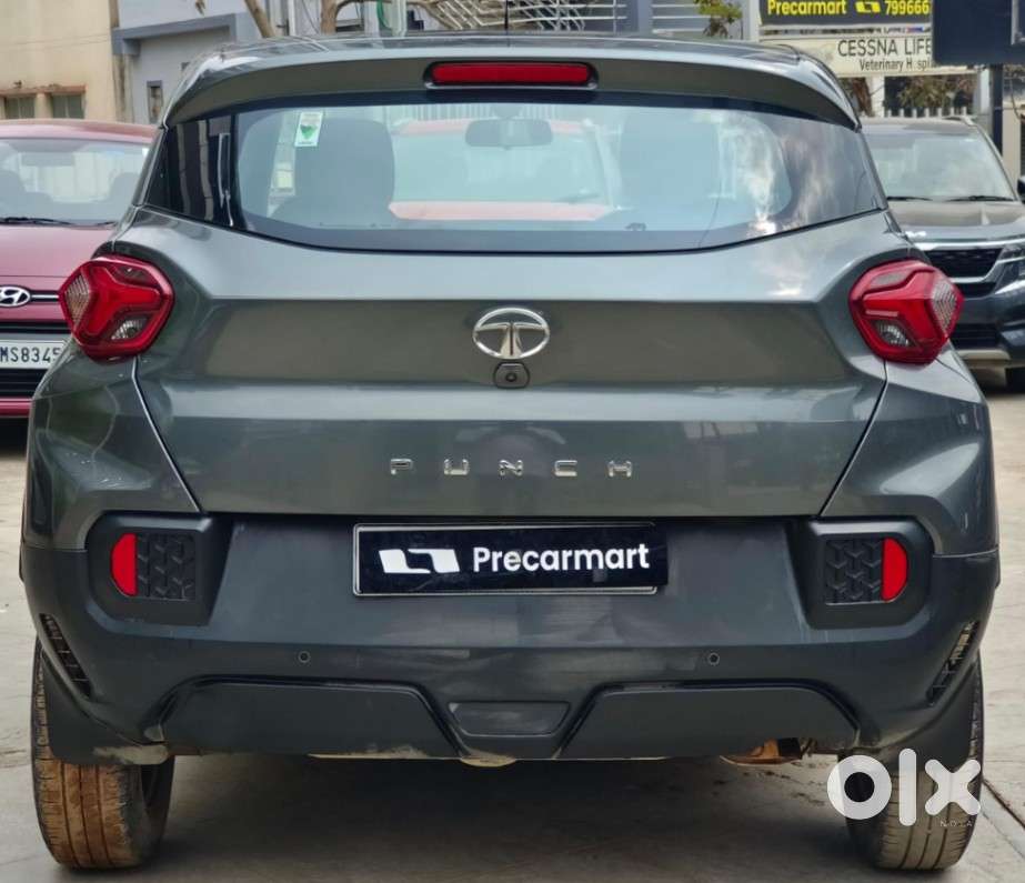 Tata Punch Accomplished, 2021, Petrol