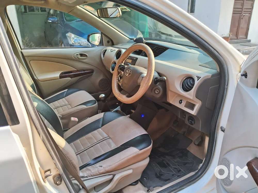 Toyota Etios Liva 2013  Petrol + Cng  98,000 Km  Shela, Ahmedabad