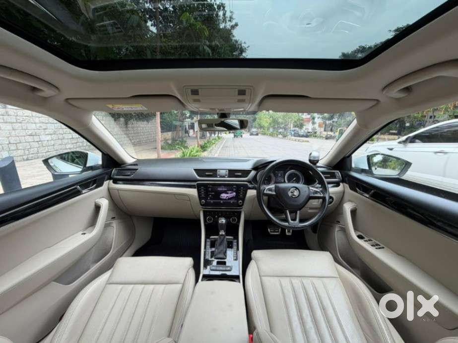 Skoda Superb 2.0 L&k Tsi At, 2021, Petrol
