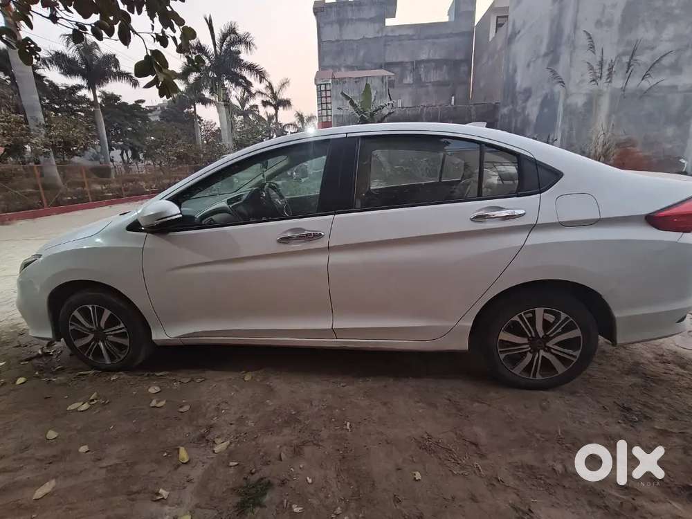Honda City Vmt Petrol 2019 White Colour Sales