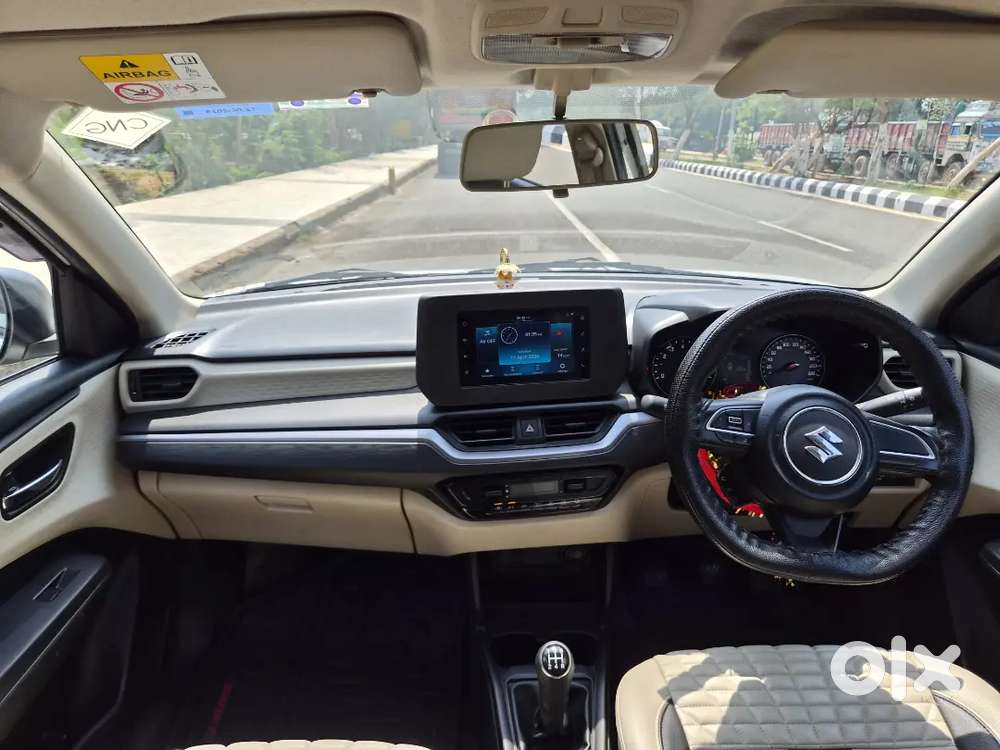 Maruti Suzuki Dzire 2025 Cng & Petrol 22500 Km Driven