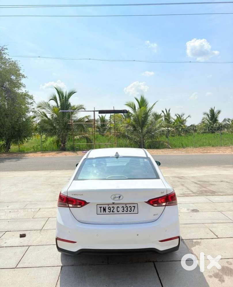 Hyundai Verna 1.5 Sx (o) Turbo Petrol Dct, 2018, Petrol