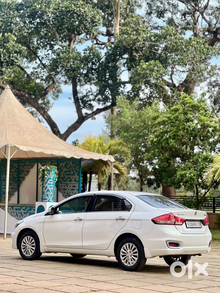 Maruti Suzuki Ciaz Alpha 1.5 At, 2022, Petrol
