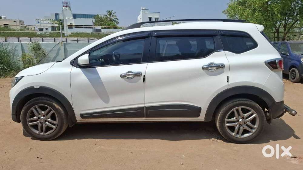 Renault Triber Rxz, 2020, Petrol