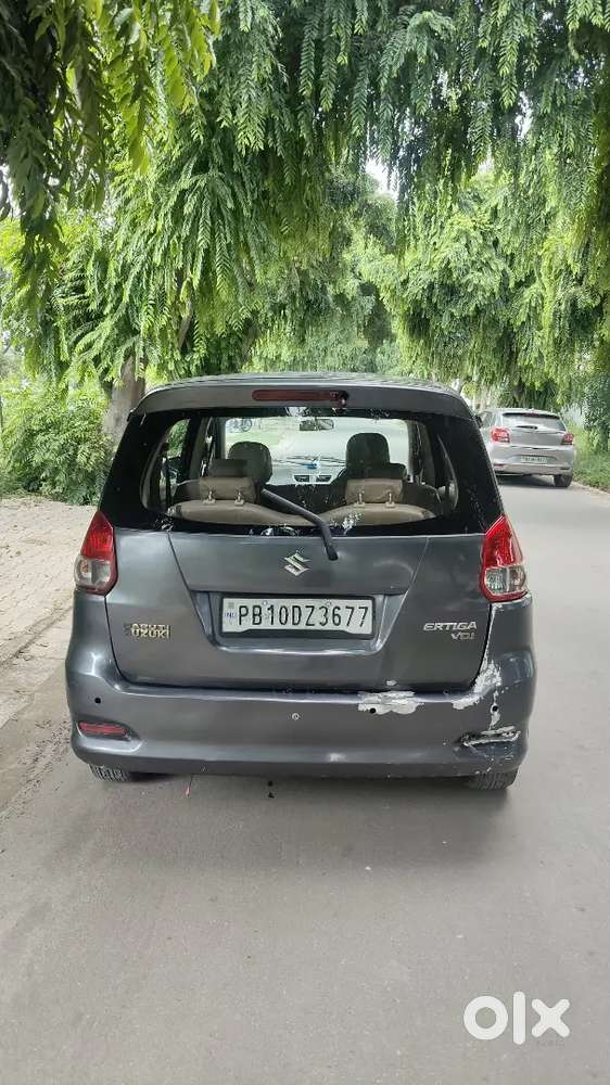 Maruti Suzuki Ertiga Zdi 2013