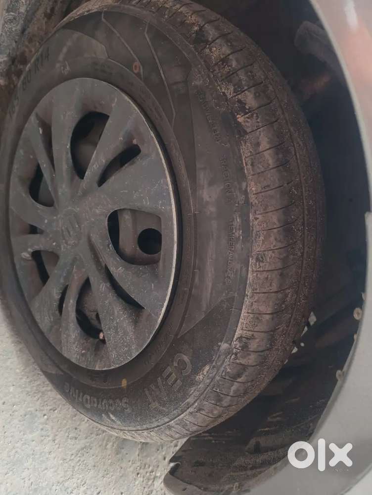 Maruti Suzuki Dzire 1.2 Vxi 2013