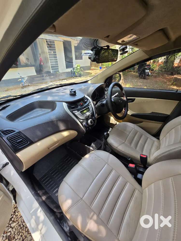 Hyundai Eon Magna Plus
