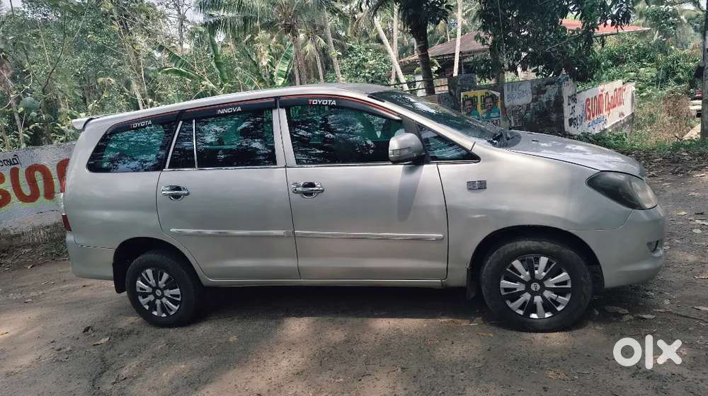 Toyota Innova 2007