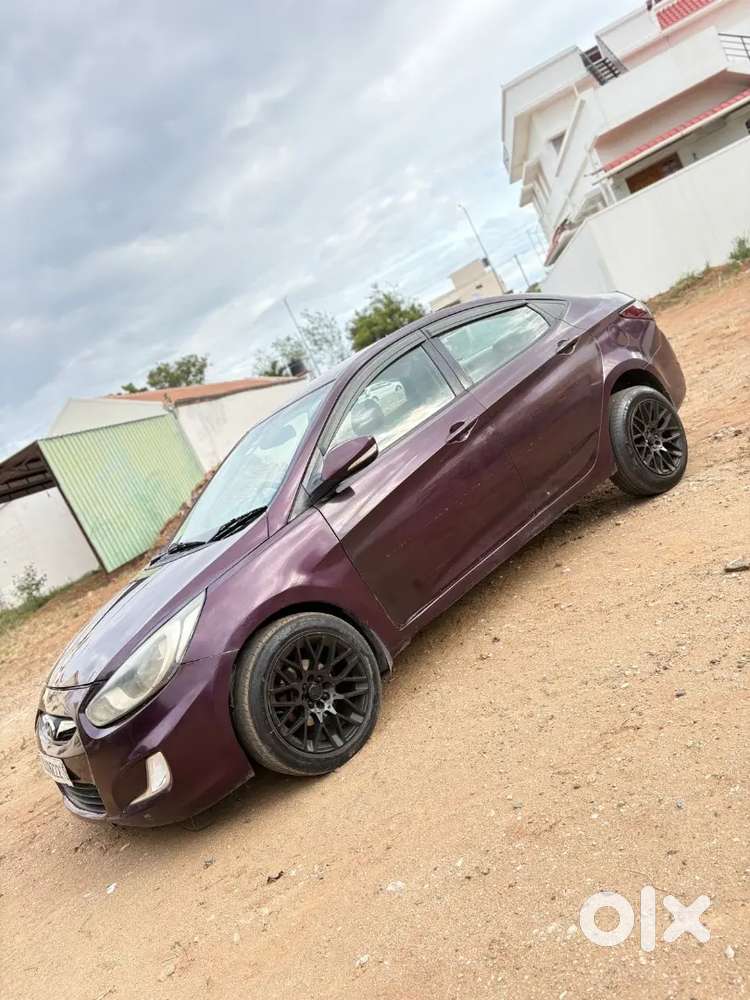 Hyundai Verna 2012 Petrol Well Maintained