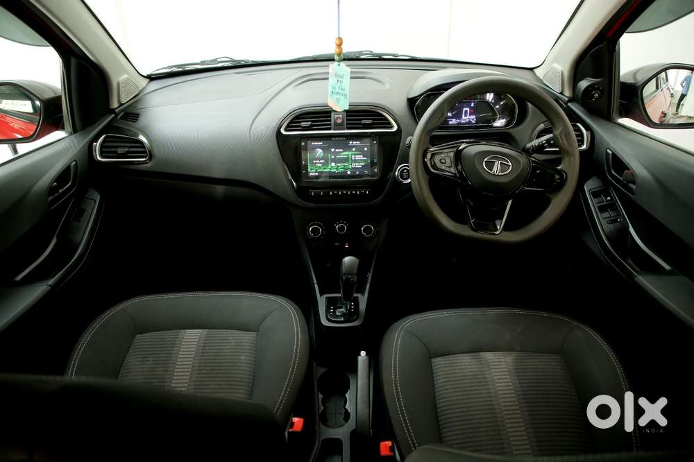 Tata Tiago 1.2 Revotron Xza, 2022, Petrol