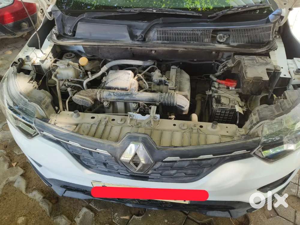 Renault Triber Petrol 27000 Km Driven