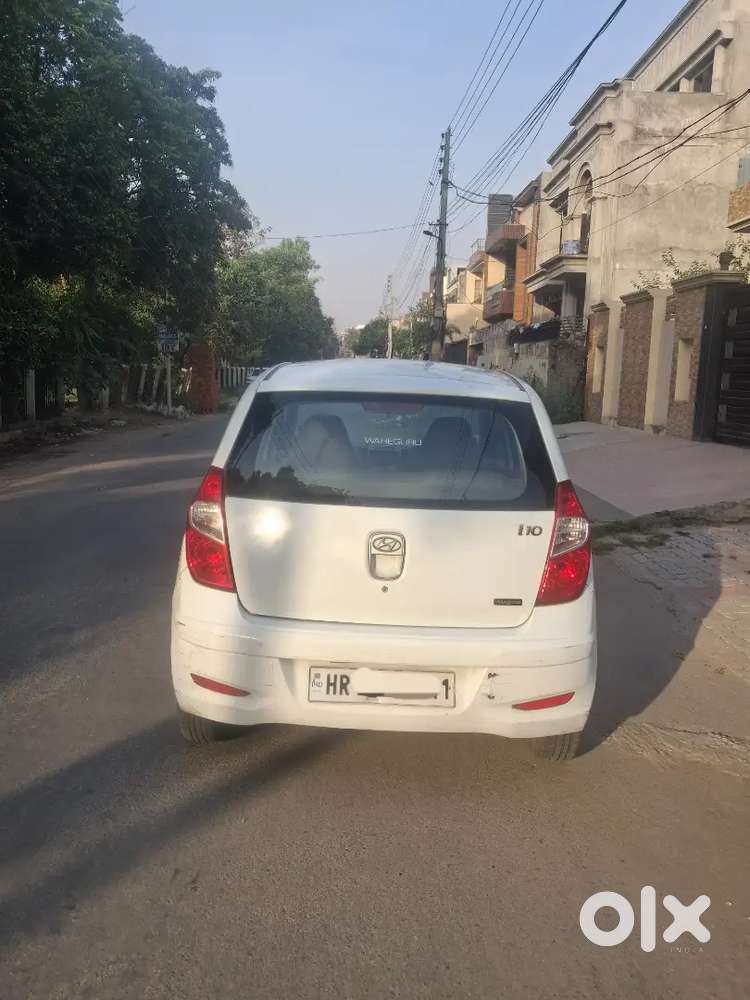 Hyundai I10 2011 Petrol 72000 Km Driven, Passing Expired