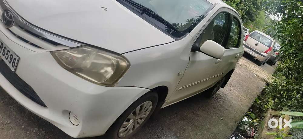 Toyota Etios Petrol Manual 2011
