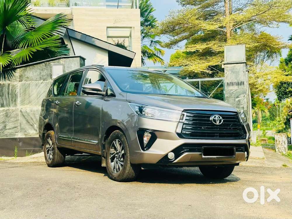 Toyota Innova Crysta [2020-ongoing] 2.4 Gx At 8 Str, 2021, Diesel