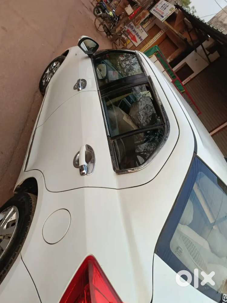 Maruti Suzuki Swift Dzire 2014