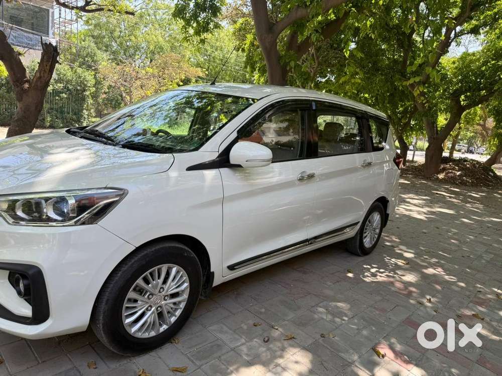 Maruti Suzuki Ertiga 2019 Petrol 90000 Km Driven