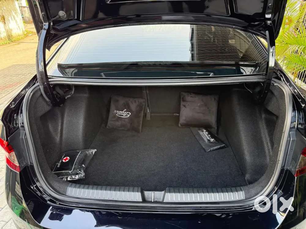 Skoda Slavia Style 1.5l Tsi Dsg 2024