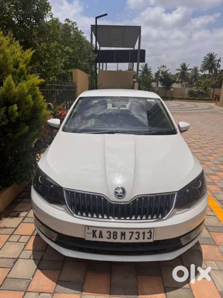 Skoda Rapid 1.0 Tsi Ambition, 2020, Petrol