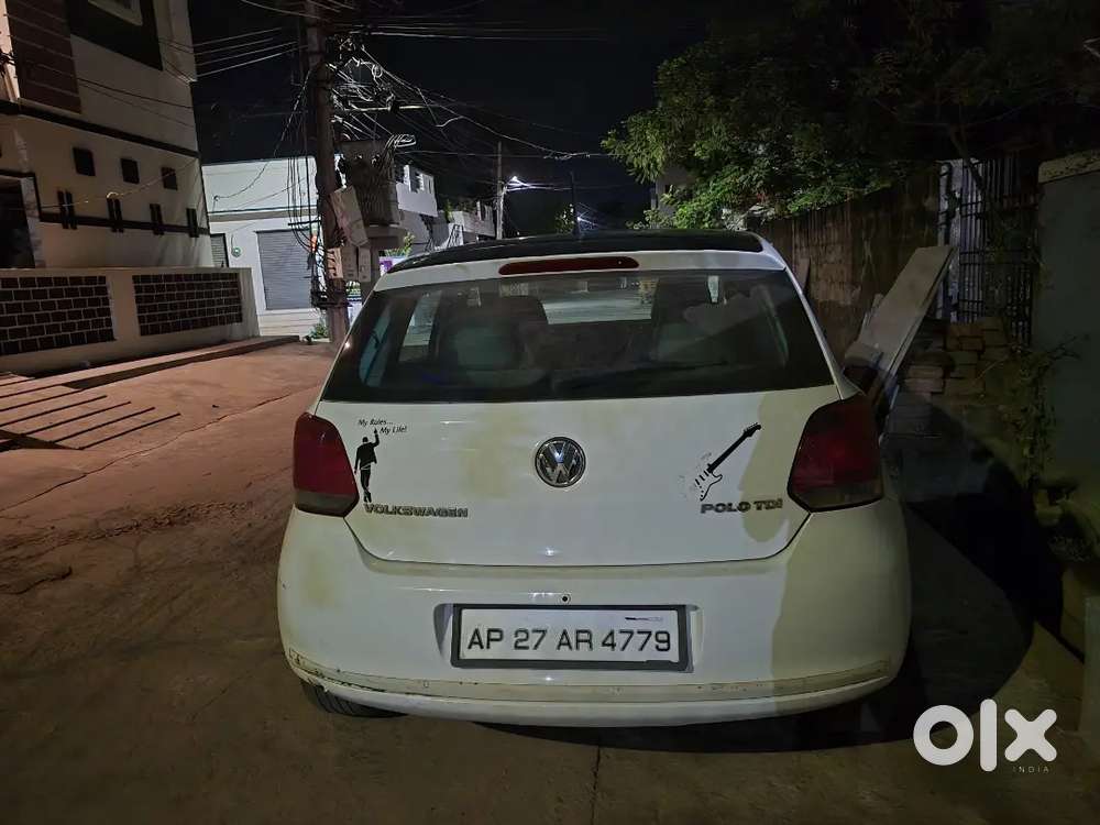 Volkswagen Polo 2013 Diesel 130000 Km Driven