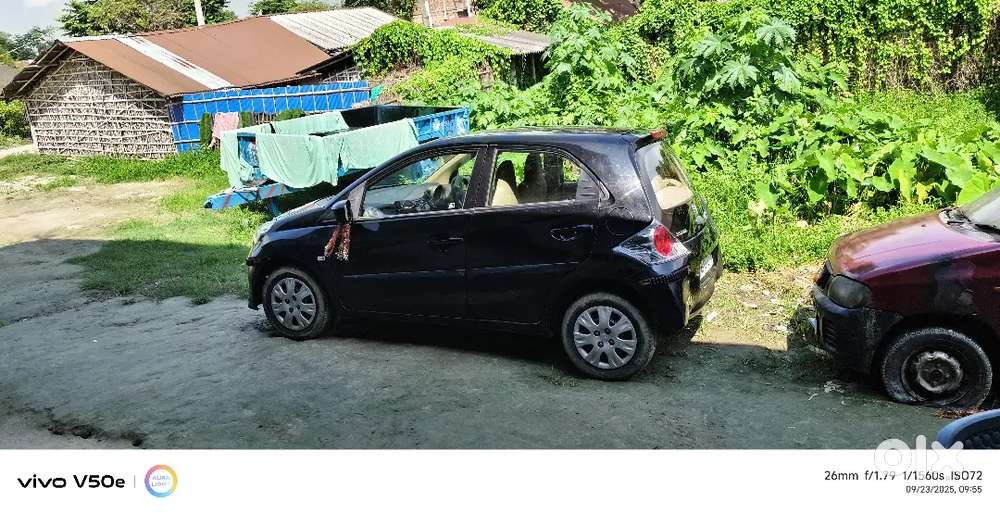 Honda Brio Petrol 2012 Second