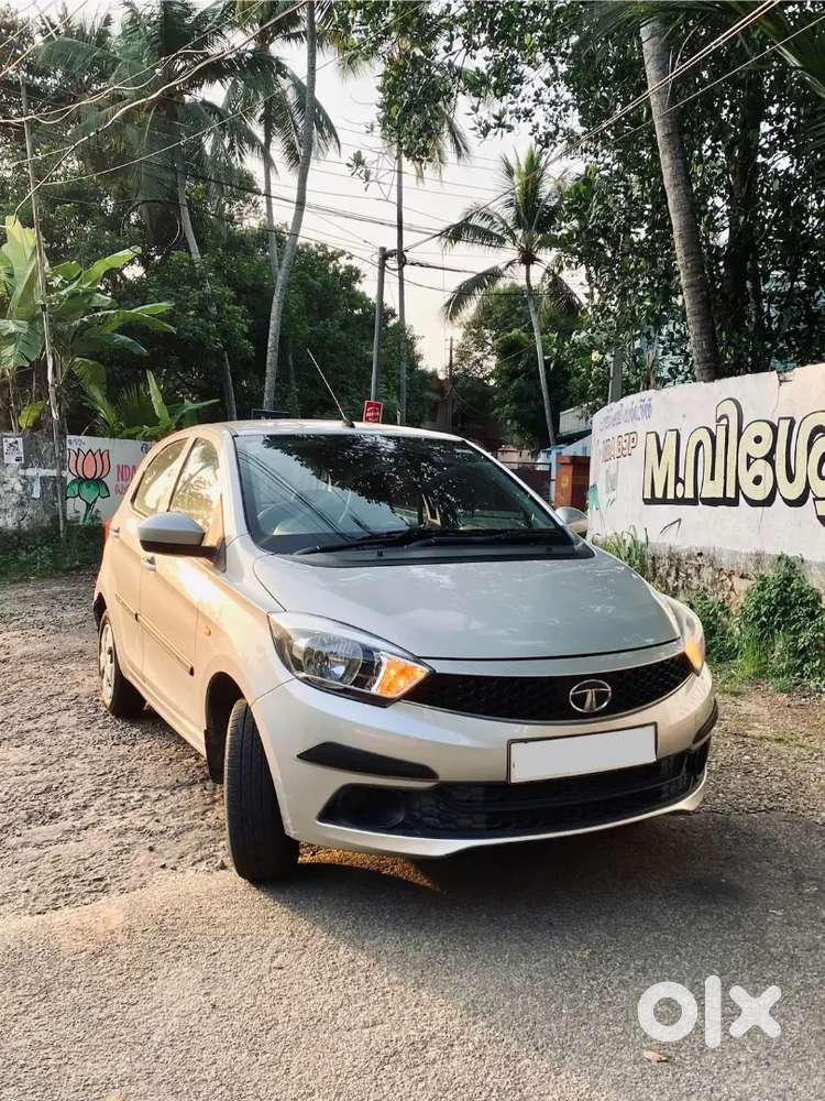 Tata Tiago Revotron Xta 2017 Petrol Automatic