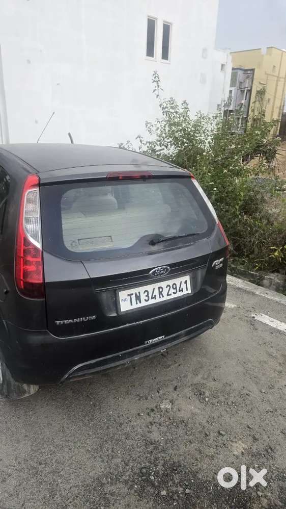 Ford Figo 2012 Diesel 118000 Km Driven