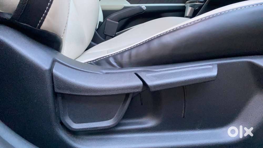 Hyundai Verna 1.5 Sx Ivt, 2023, Petrol