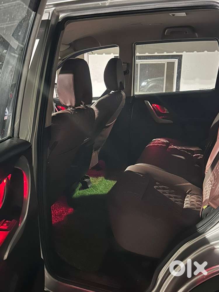 Mahindra Xuv500 2014 Km Driven
