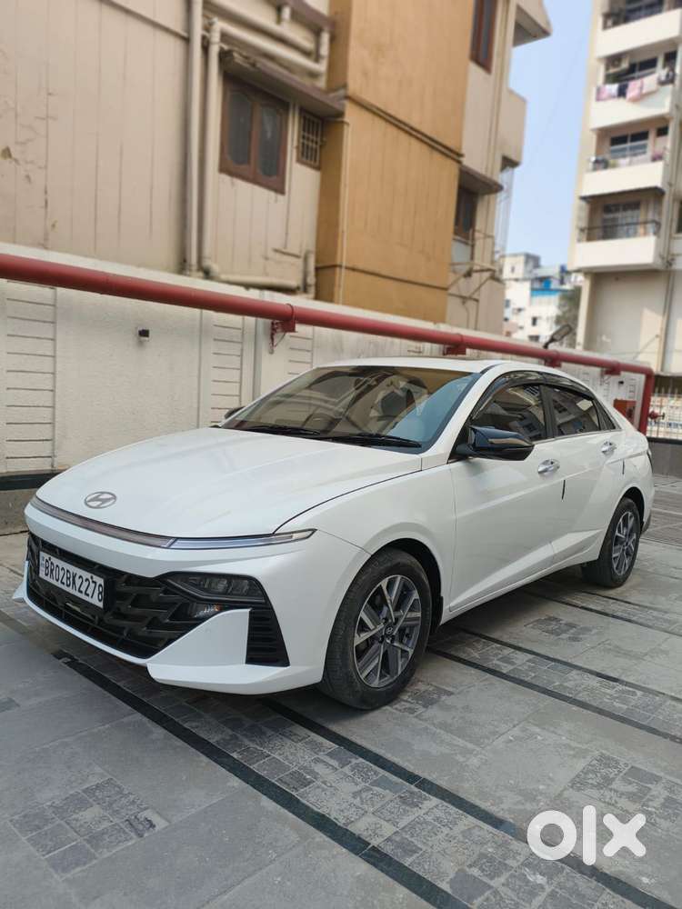 Hyundai Verna 1.5 Sx Petrol Mt, 2023, Petrol
