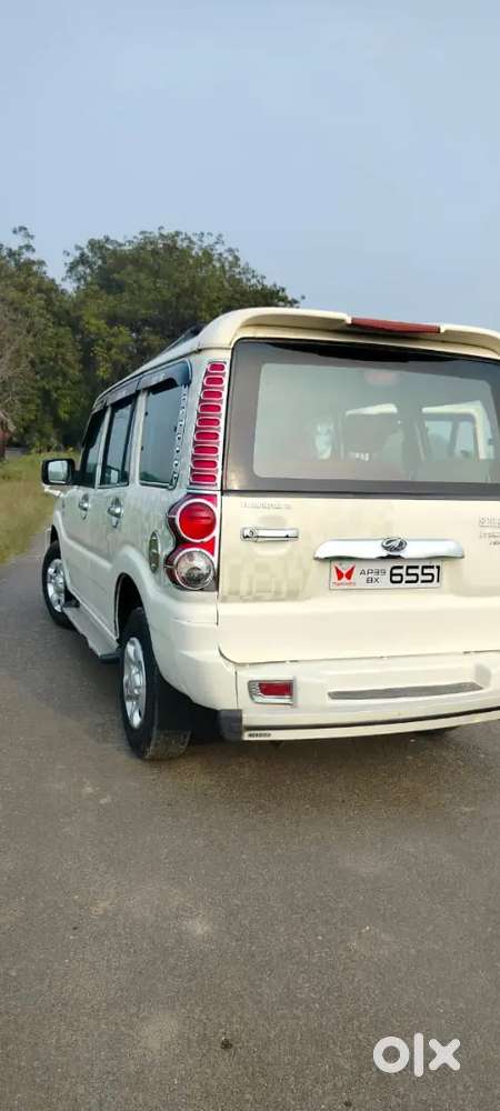 Mahindra Scorpio 2014 Diesel 140000 Km Driven