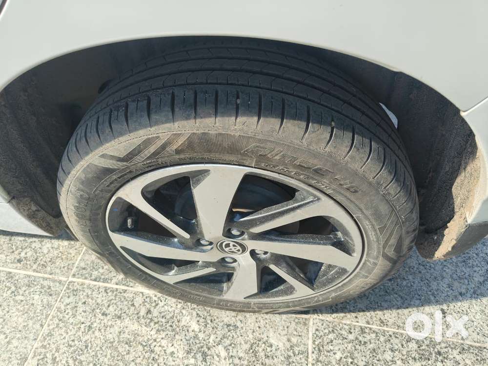 Toyota Glanza 1.2 V, 2024, Petrol