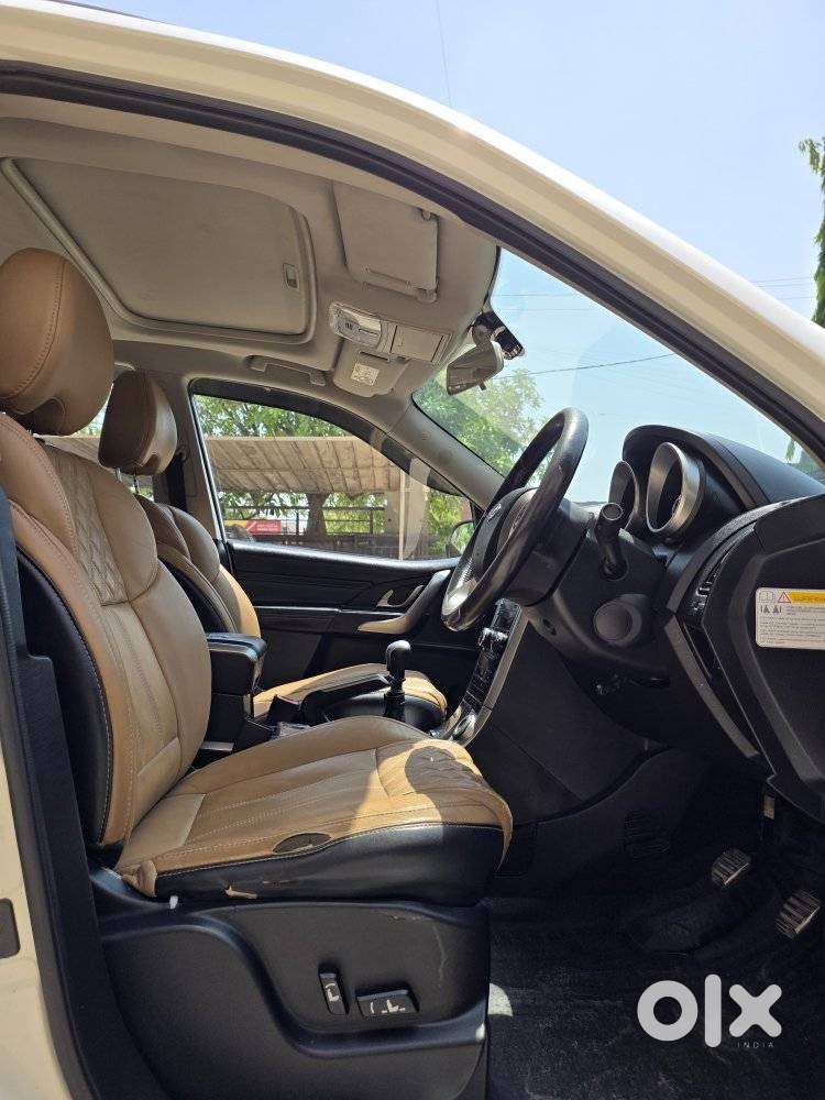 Mahindra Xuv500 W11 Option, 2019, Diesel