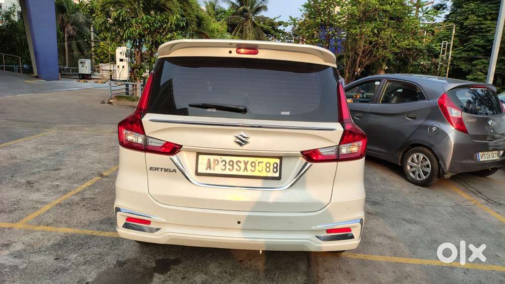 Maruti Suzuki Ertiga Zxi (o) Cng [2022-2023], 2023, Cng & Hybrids