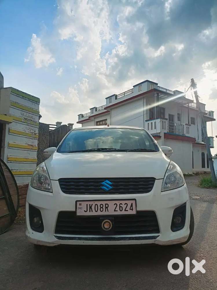 Maruti Suzuki Ertiga 2012