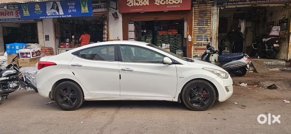 Hyundai New Elantra Diesel 2013
