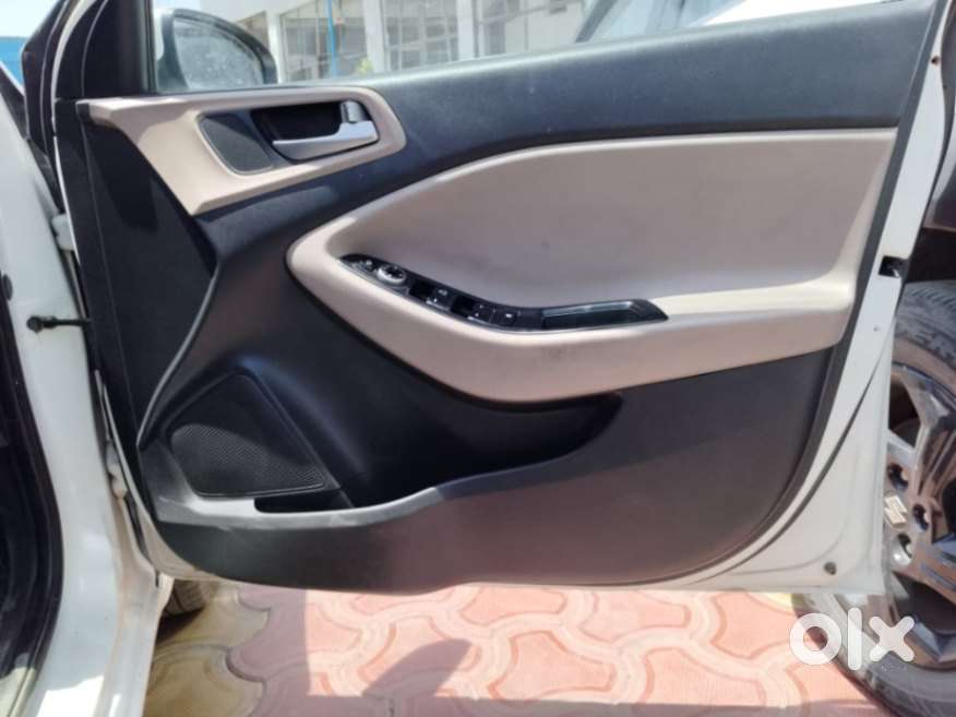 Hyundai I20 Sportz 1.2 Vtvt, 2019, Petrol