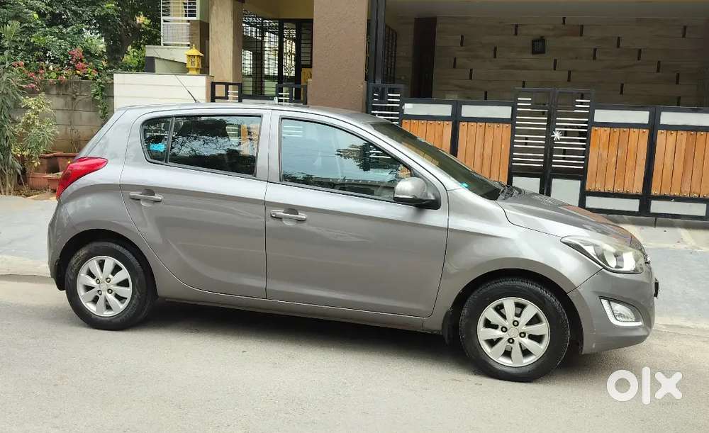 Hyundai I20 Sports Abs With Air Bag Mint Condition Manual