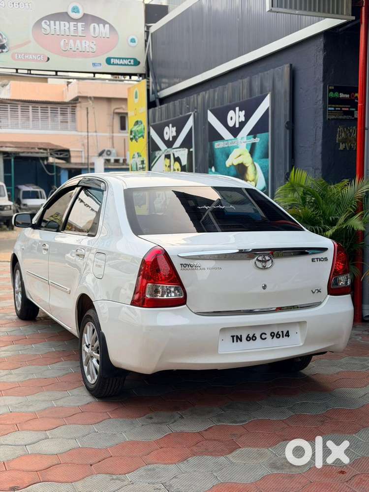 Toyota Etios 2010-2012 Vx, 2011, Petrol