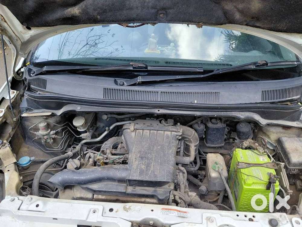 Maruti Suzuki Ritz Vxi, 2012, Petrol