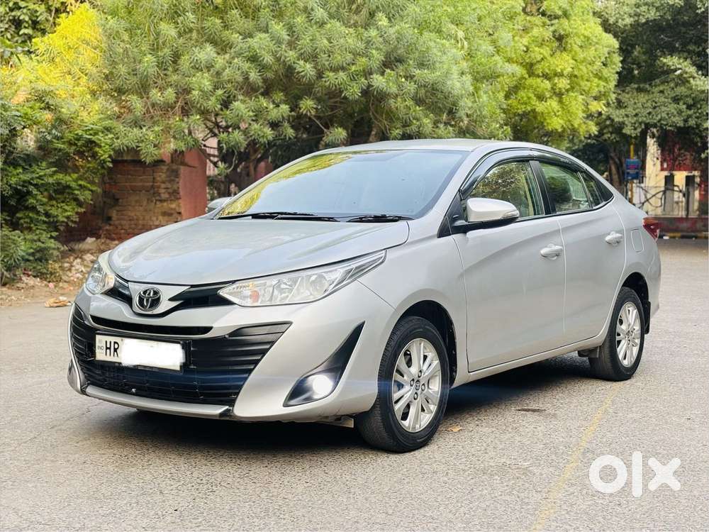 Toyota Yaris G Cvt, 2020, Petrol