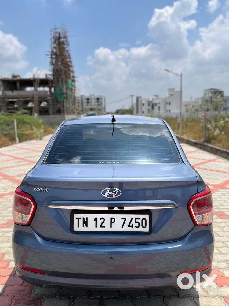 Hyundai Xcent, 2016, Petrol