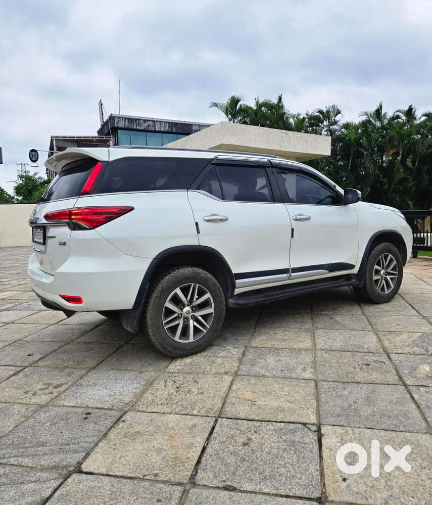 Toyota Fortuner 4x4 At 2.8 Diesel, 2020, Diesel