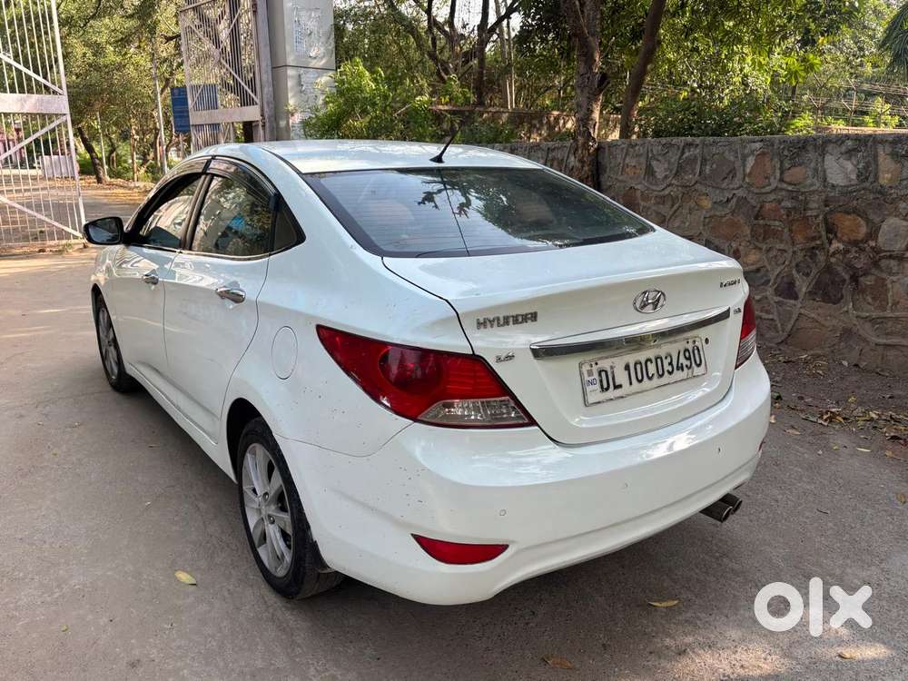 Hyundai Verna Fluidic 1.6 Vtvt Sx, 2012, Petrol