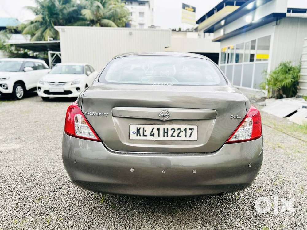 Nissan Sunny Automatic Cvt 2013