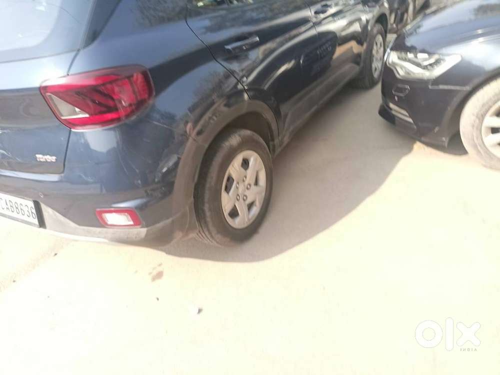 Hyundai Venue Sx, 2019, Petrol