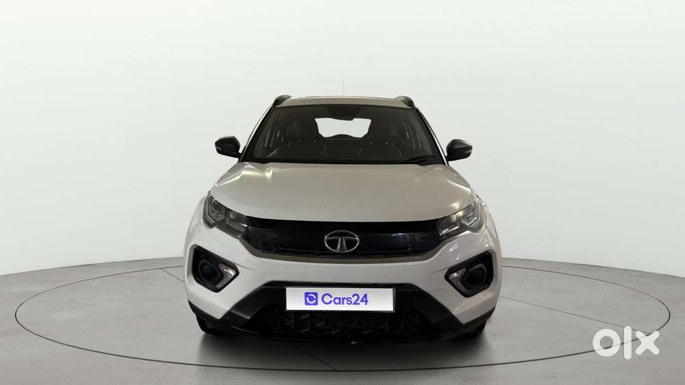 Tata Nexon 1.5 Revotorq Xma Amt (s), 2023, Petrol